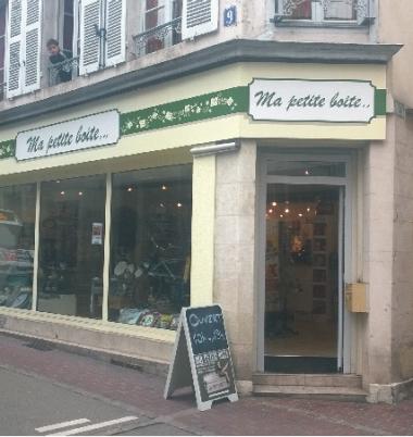 Devanture de magasin de cadeaux